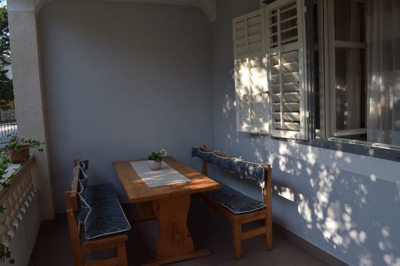 Apartmani Andela I Mladen Debelic ラブ エクステリア 写真